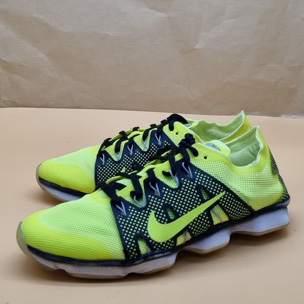 나이키 에어 줌. 핏 런닝화240.