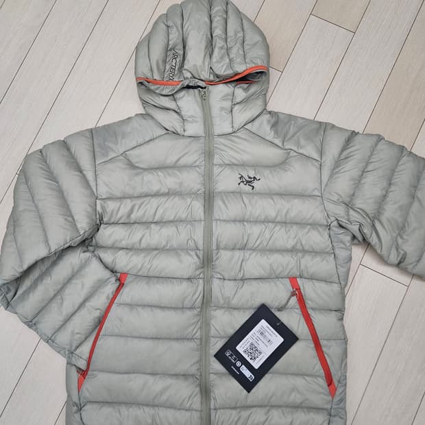 아크테릭스패딩