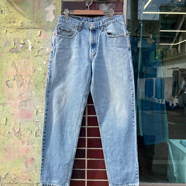 00’s 550 Vintage Levi's