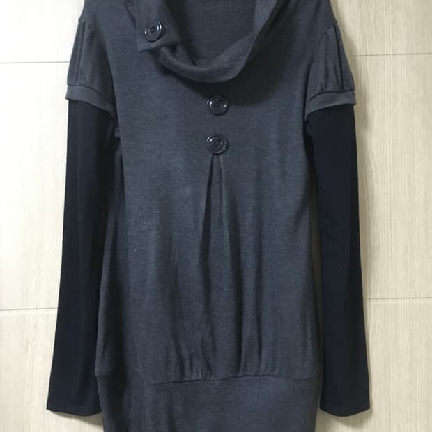 Button point polo neck onepiece