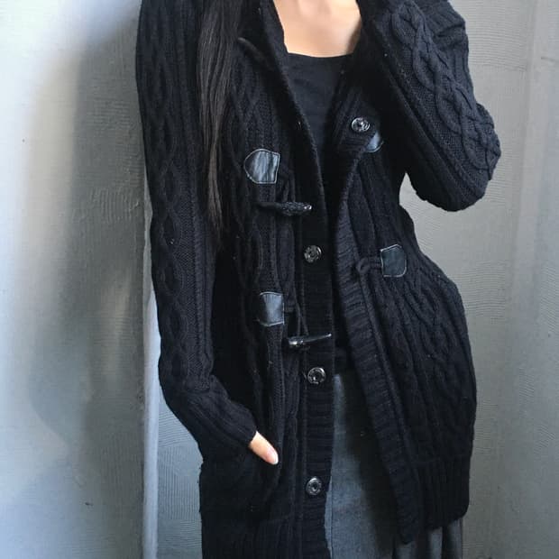 Burberry 버버리 블루라벨 블랙컬러 케이블 더플 후드 가디건