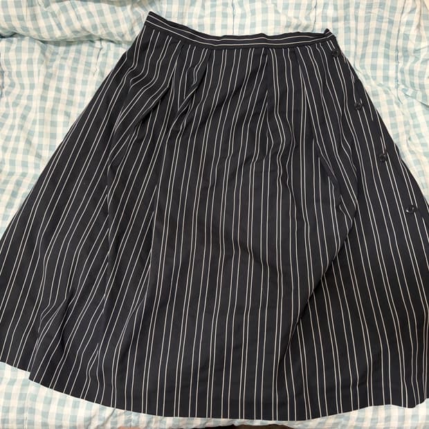 스트라이프 빈티지 스커트