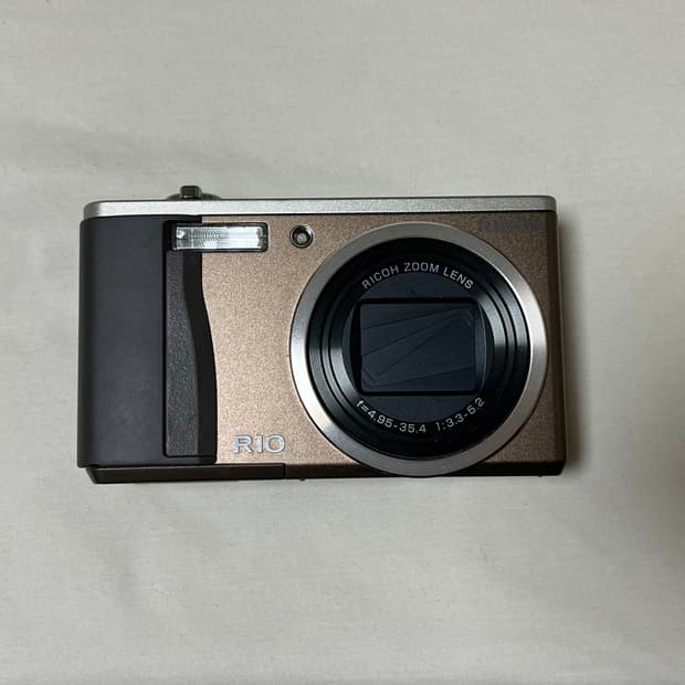 리코 R10