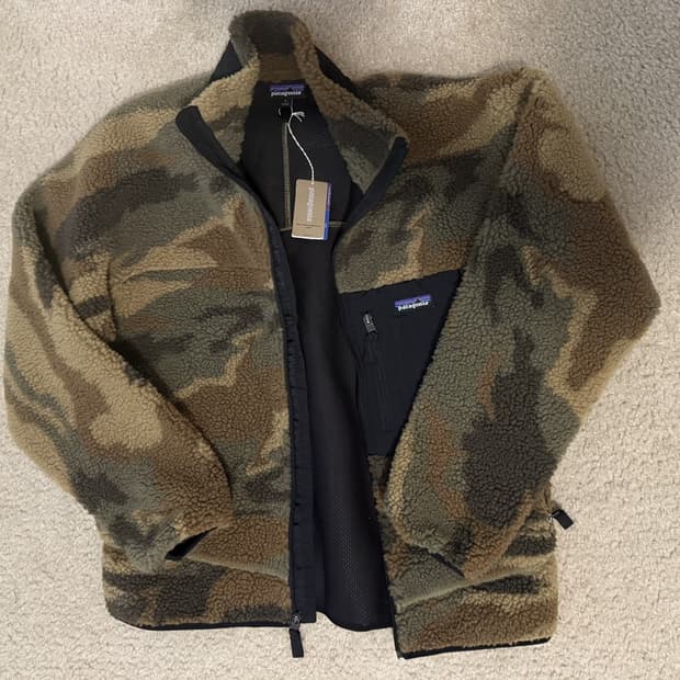 파타고니아 클래식 레트로-X 플리스 자켓 카모플라쥬