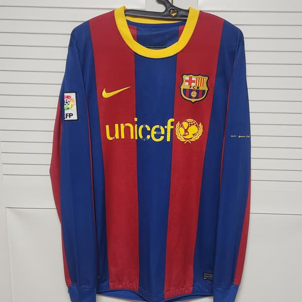 나이키 바르셀로나 10-11 유니폼 홈 긴팔 티