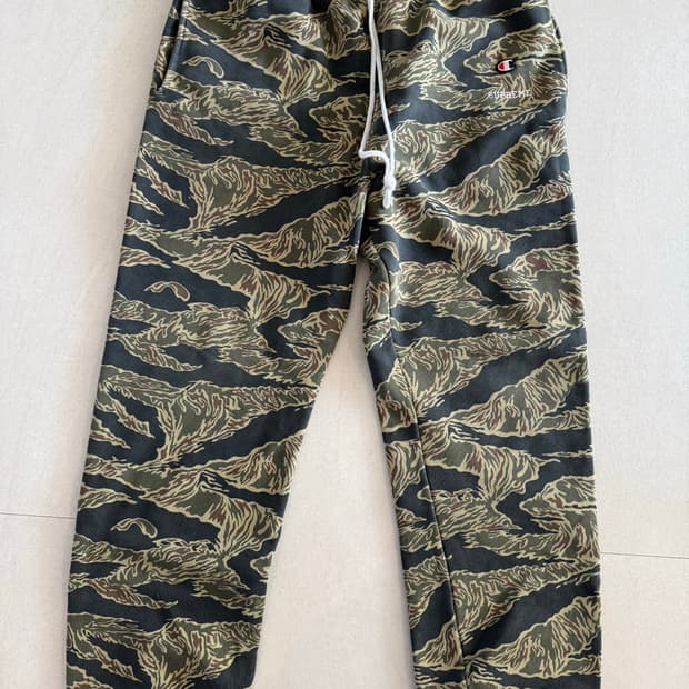 슈프림 x챔피언 콜라보 팬츠