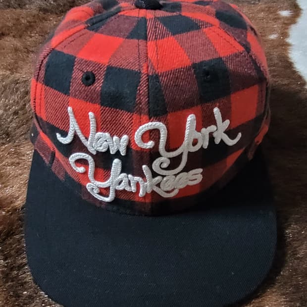 MLB(뉴욕 양키스)레드&블랙 체크 패턴 야구모자