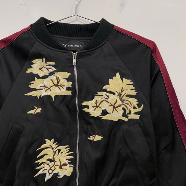 JS 시즌 매화 자수 크롭 스카쟌 자켓