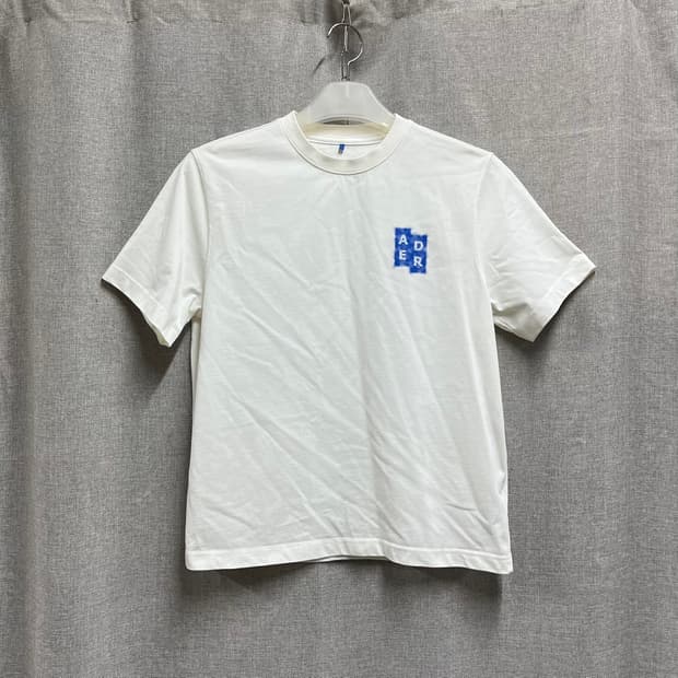 [S] 아더에러 시그니피컨트 반팔 티셔츠 오프화이트
