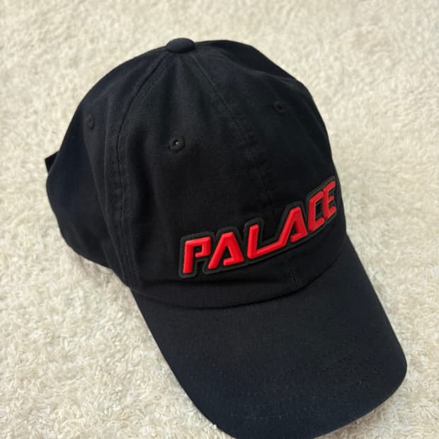팔라스 블랙 볼캡 레드 로고