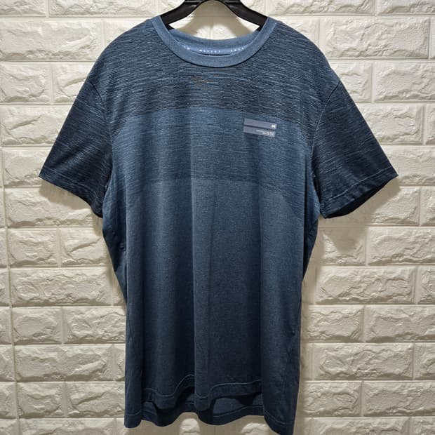 밀레 기능성 쿨링 반팔티 100