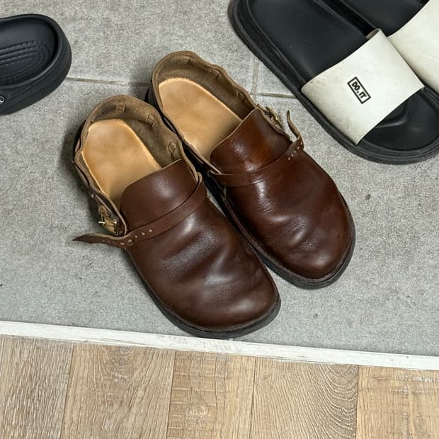 오로라슈즈 9D(270) (네고x)