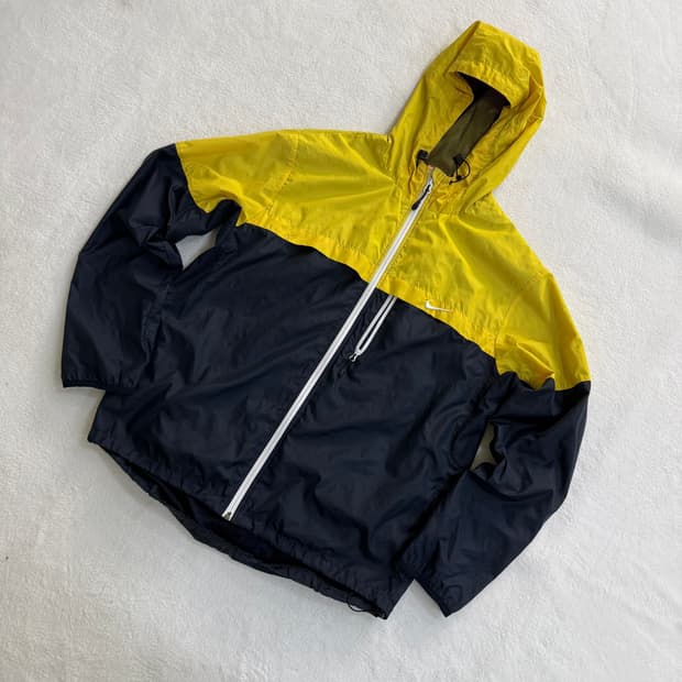 L 나이키 올드스쿨 스우시 바람막이 0323T