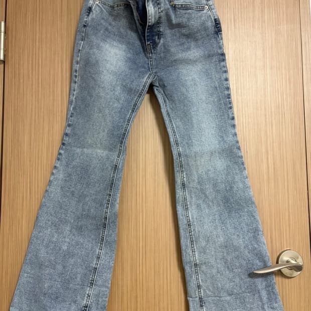 미쏘 부츠컷 청바지(26,실착 1회)