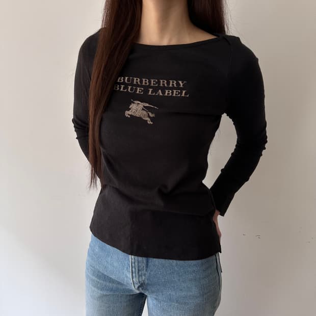 버버리 블루라벨 burberry 로고 롱슬리브