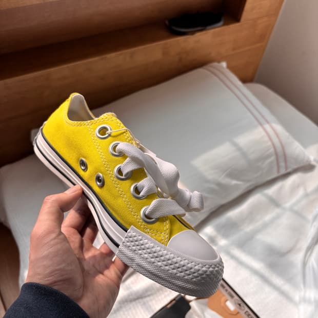 컨버스 올스타 스케치 로우 옐로우 235 새상품 