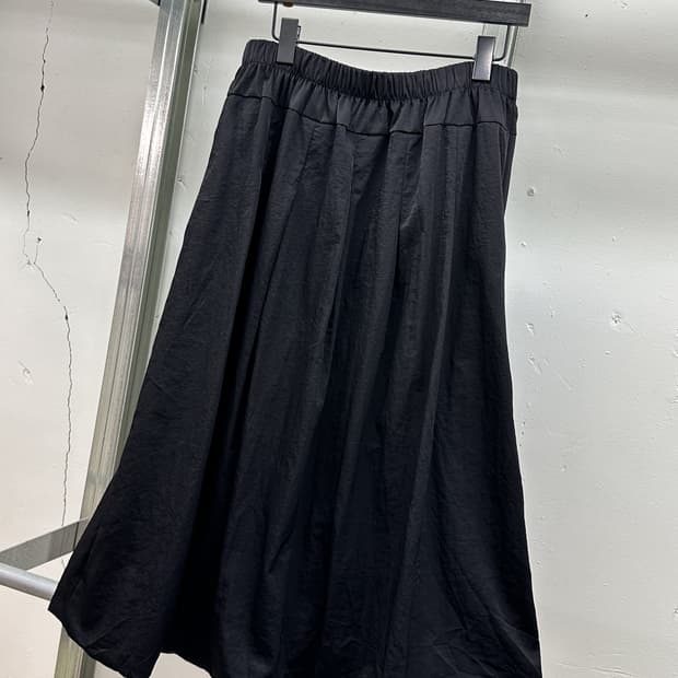 flower applique skirt