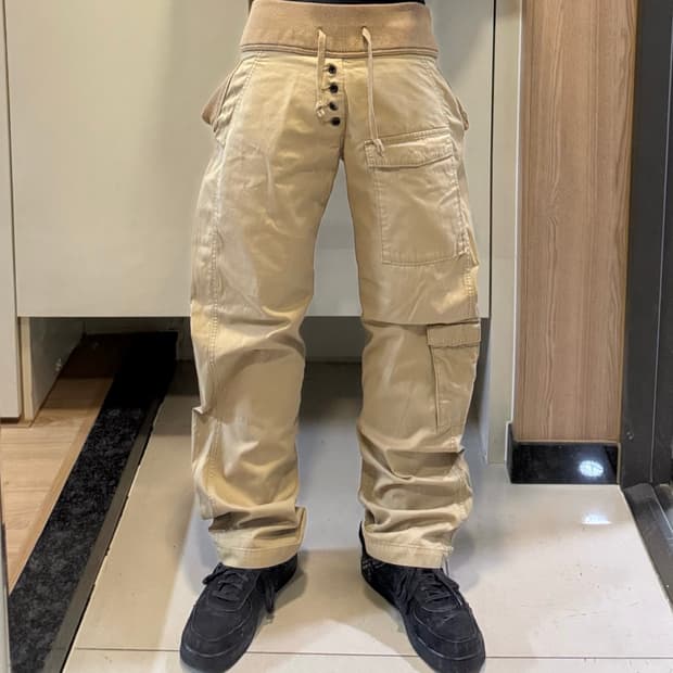 캐피탈 카고 이지 팬츠