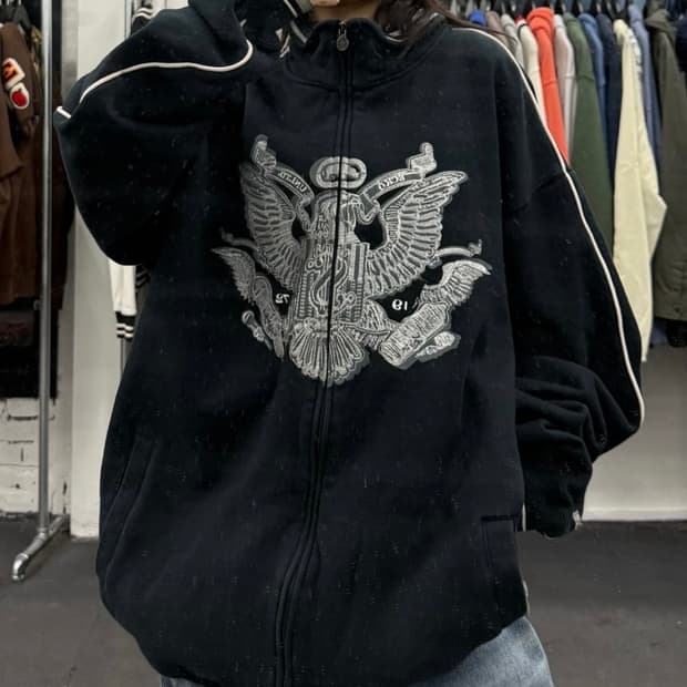 에코 언리미티드 집업 삽니다!