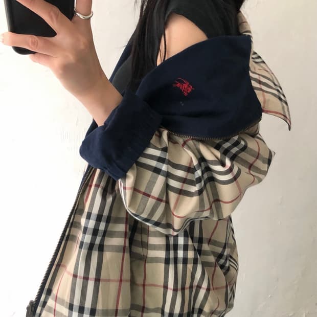 Burberry 버버리 네이비 노바체크 리버시블 자켓