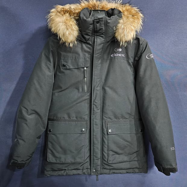 아이더 700필 차콜컬러 남성 100 덕다운 패딩 