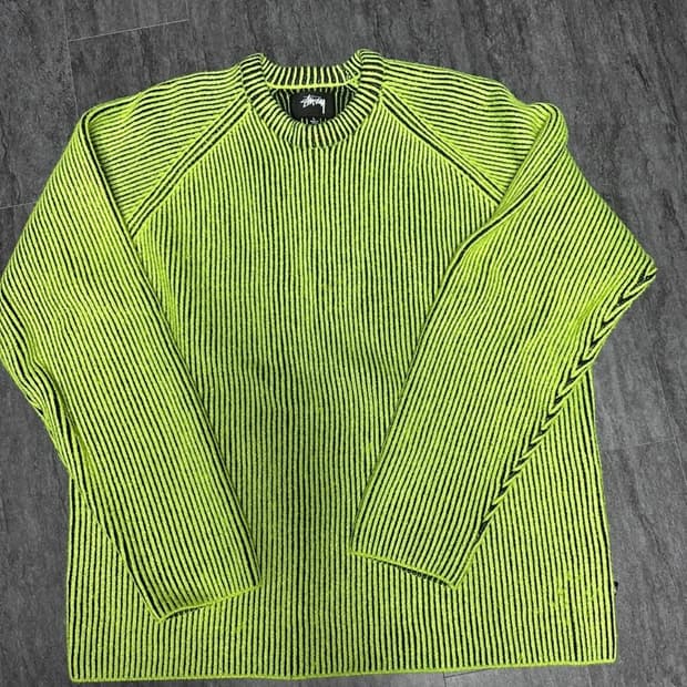 스투시 콘트라스트 립 남성스웨터 L(새제품)