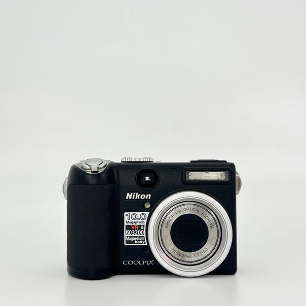 니콘 쿨픽스 Nikon COOLPIX P5000 블랙