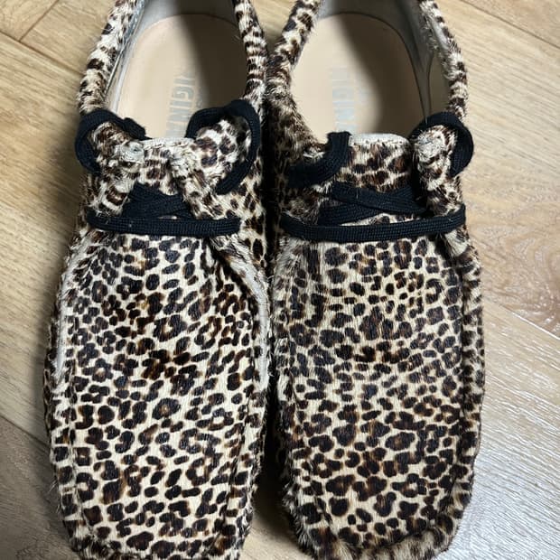 Uk8.5 클락스 왈라비 하라주쿠 레오파드