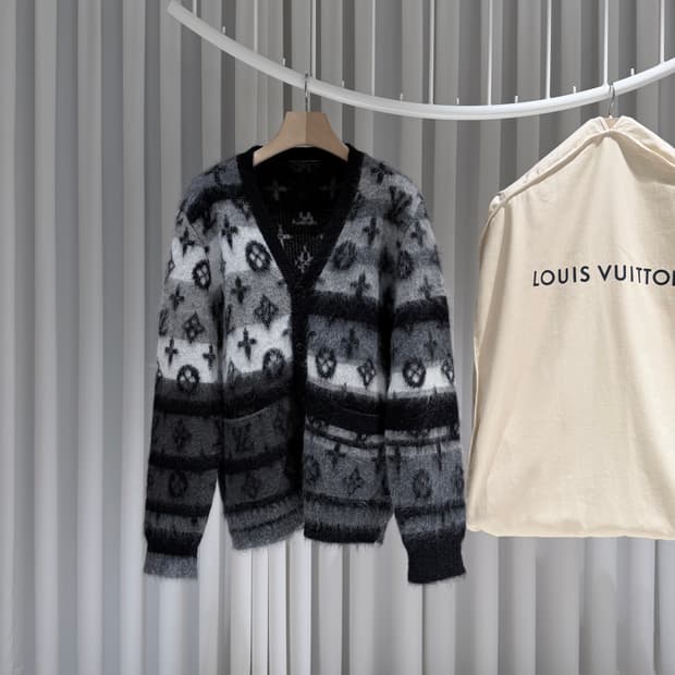 (S+/ L) / 루이비통 모노그램 모헤어 블랙 가디건