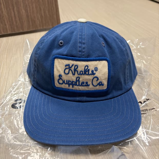 택달린 새상품) 카키스 Unit Trucker cap 트러커캡 블루