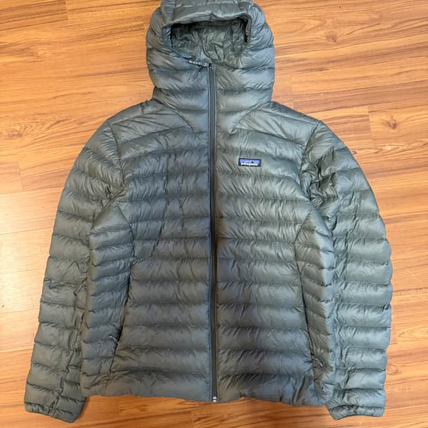 파타고니아 다운 후디
