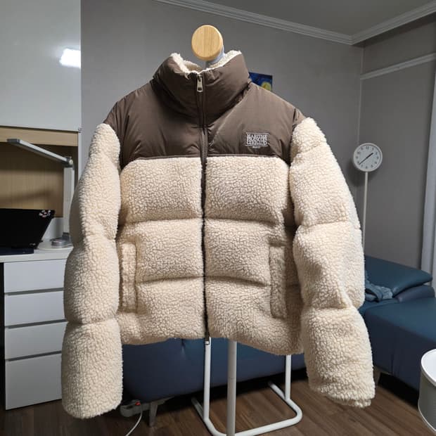 마리떼 프랑소와 저버 양털 패딩(새제픔)