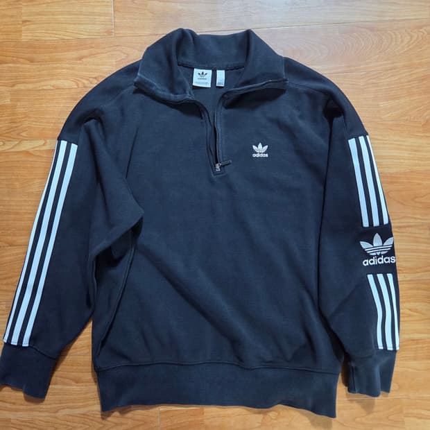 제니착용품 아디다스 우먼스 하프집업