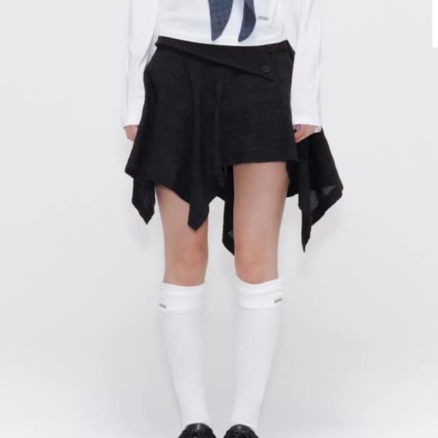 미세키서울 언발란스 스커트 체크