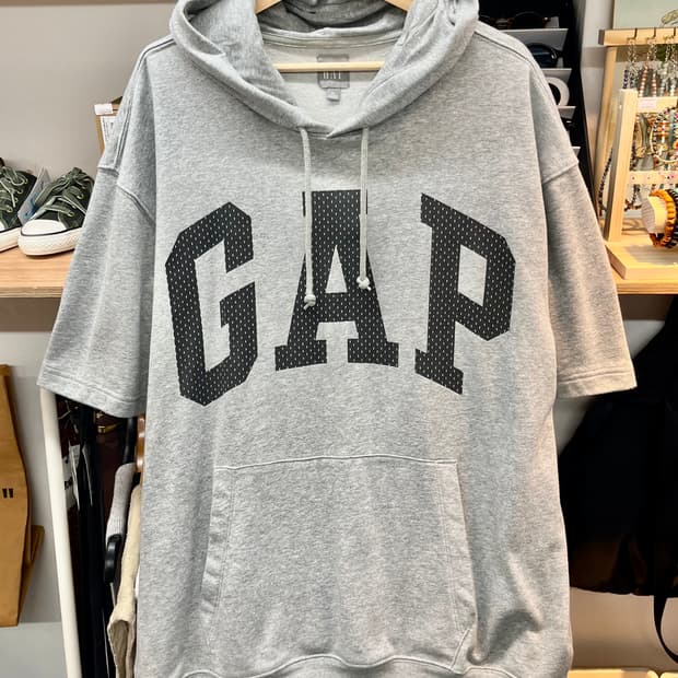 [105~110] 갭 GAP 반팔후드티 