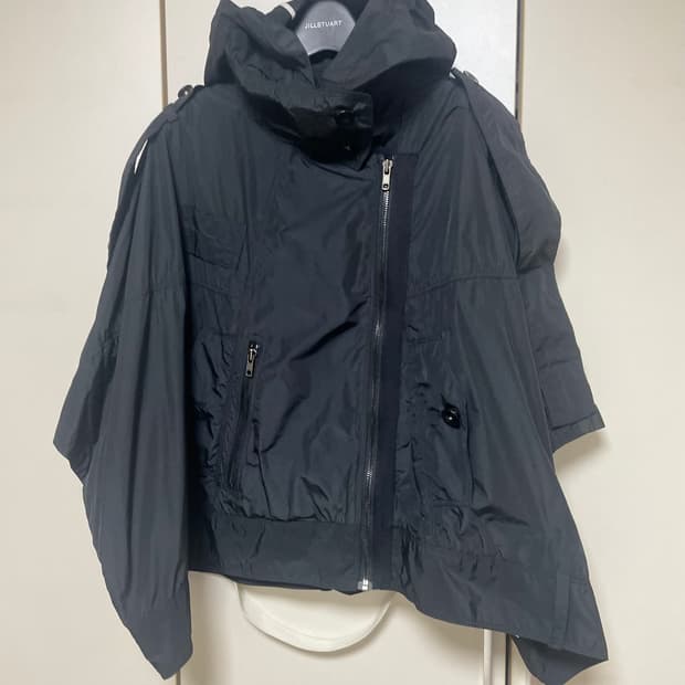 KUHO 구호 여성 블랙 바람막이 점퍼 55