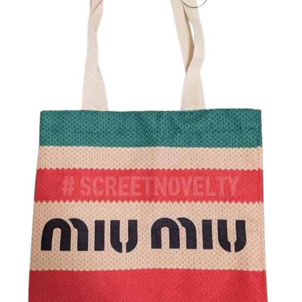 미우미우 뷰티 에코백 기프트백 그린