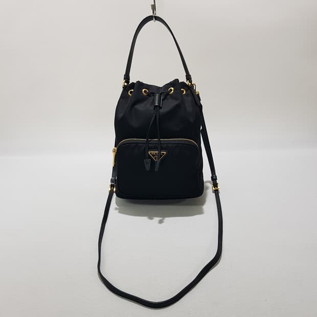 프라다 포코노 버킷백 1BH038 