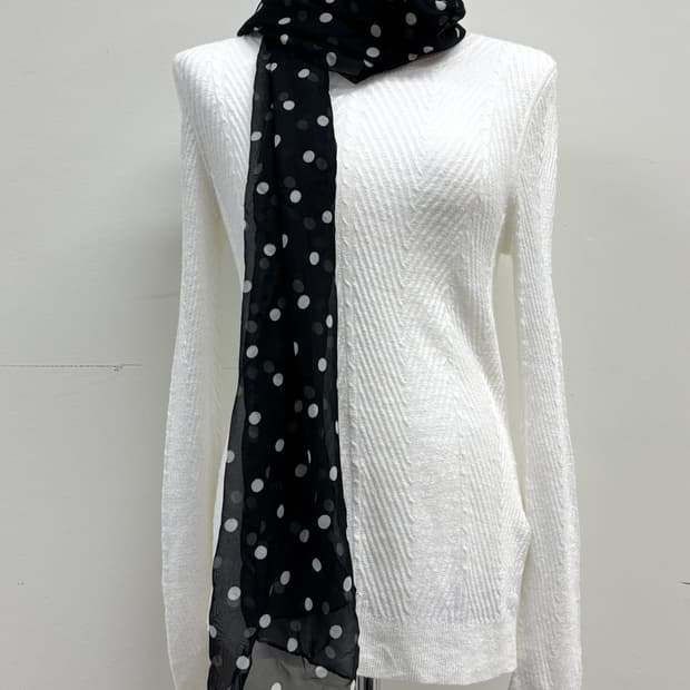 빈티지 블랙 도트 머플러 스카프