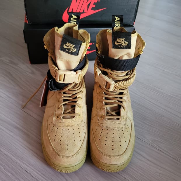 나이키 sf 에어포스 1 (270)새상품