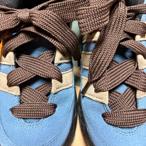 아디다스 아디매틱 팬톤 225