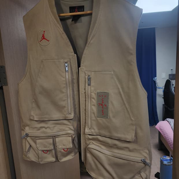 조던 x 트래비스 스캇 유틸리티 베스트 - US/EU