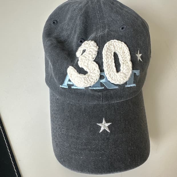 Kijun 뉴진스 민지 모자 