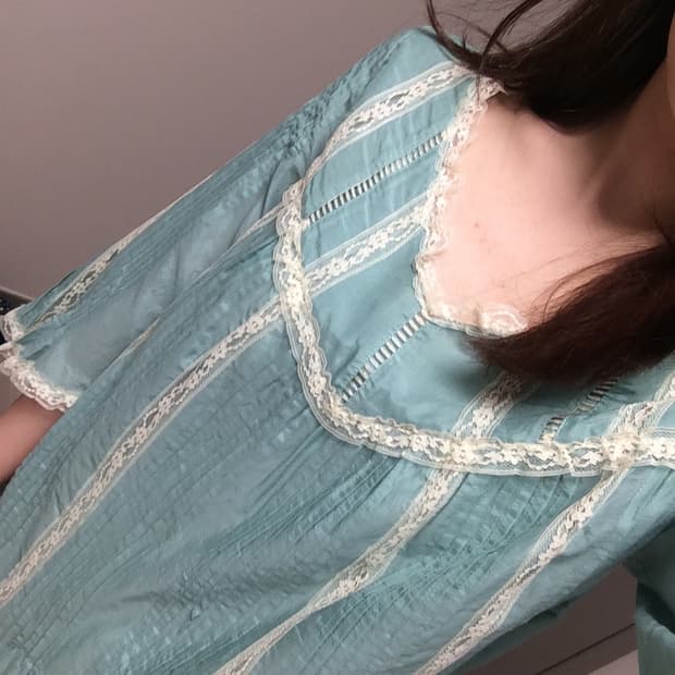 빈티지 민트 블라우스