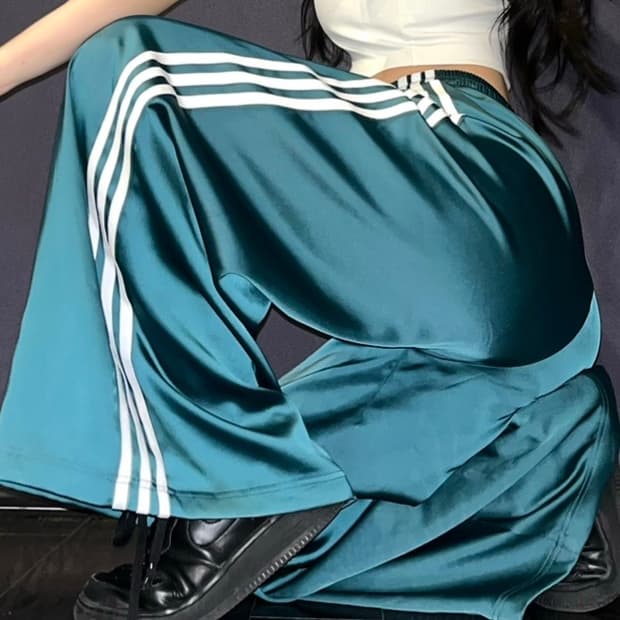 아디다스 새틴 와이 팬츠 (착샷)