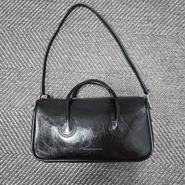 마지셔우드 지퍼 스몰 블랙 크링클 백