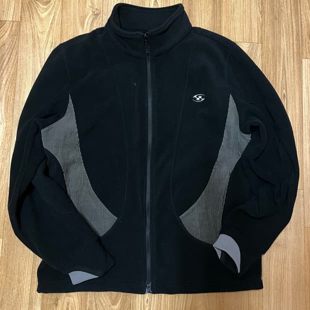 [1] 산산기어 후리스