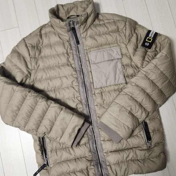 내셔널지오그래픽 파나로카 남성 라이트 구스 다운 점퍼 N194MDW010