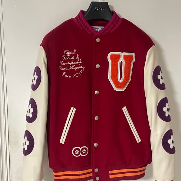 반디더핑크 바시티자켓 m