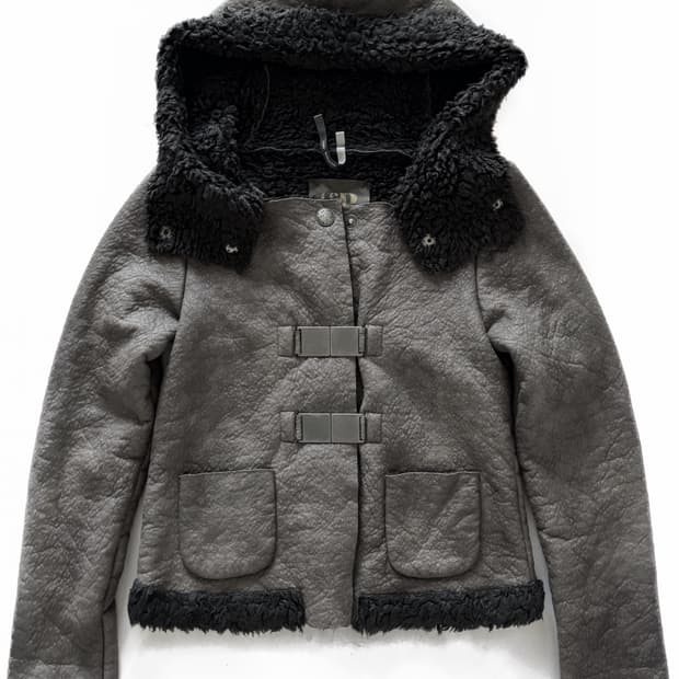 Cop copine 버클 후드 무스탕